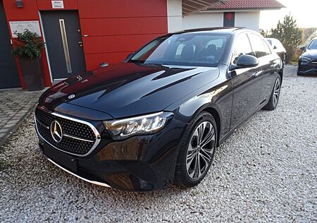 Mercedes-Benz E 200 Panorama/AVA/DISTRONIC/new modell