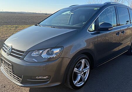 VW Sharan Volkswagen 2.0 TSI DSG Highline Xenon Navi TÜV NEU