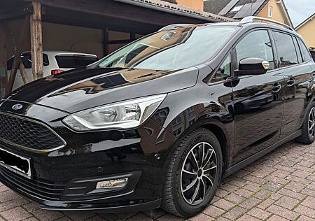 Ford Grand C-Max 2,0TDCi 110kW PowerShift AHK