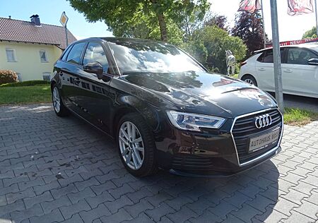 Audi A3 Sportback 30 TDI basis aus 1.Hand