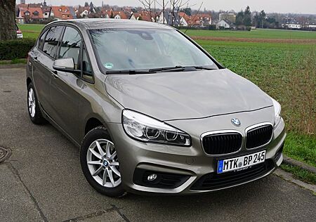 BMW 218i Active Tourer Advantage