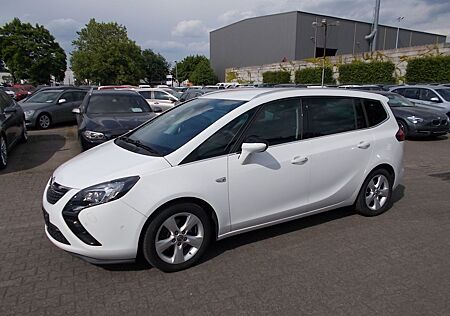 Opel Zafira C Tourer,7 Sitze, NAVI Xenon Park Assist.