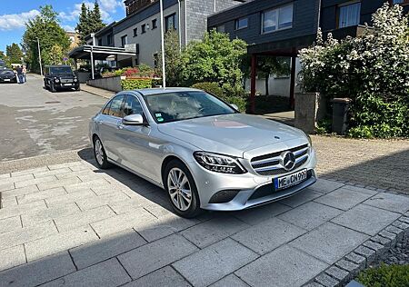 Mercedes-Benz C 180 Automatik mit Apple CarPlay