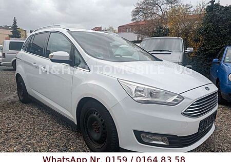 Ford Grand C-Max Titanium