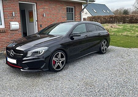 Mercedes-Benz CLA 250 Shooting Brake Sport 4MATIC AMG SHZ PANO