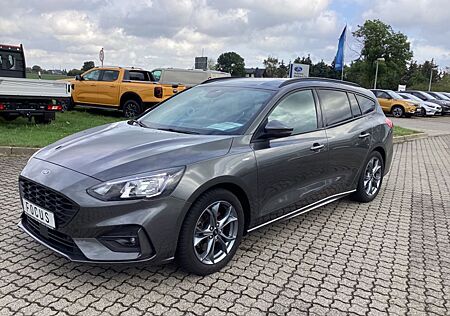 Ford Focus Turnier ST-Line / Winter-P./ RFK / GJR