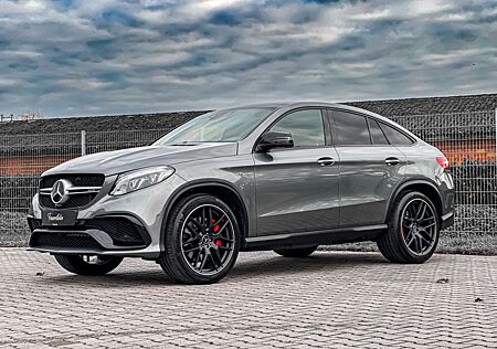 Mercedes-Benz GLE 63 AMG GLE 63 S AMG*PERFORMANCE AGA*PANO*MASSAGE*H&K