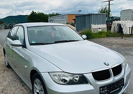 BMW 318i