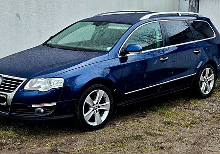 VW Passat Variant Volkswagen 2.0 TDI DPF Highline Variant ...