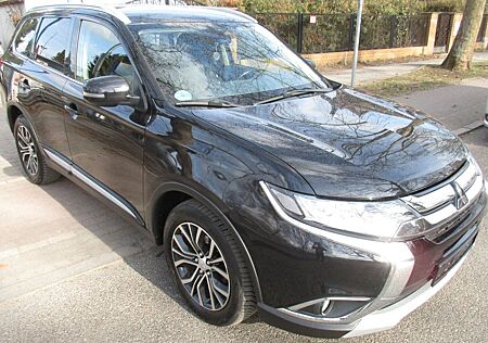 Mitsubishi Outlander 2.2 DI-D Plus ClearTec 4WD Auto Plus