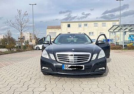 Mercedes-Benz E 250 CDI T BlueEFFICIENCY -