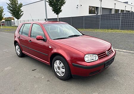 VW Golf Volkswagen 1.6 Auto Comfortline,1.Hand,Klima