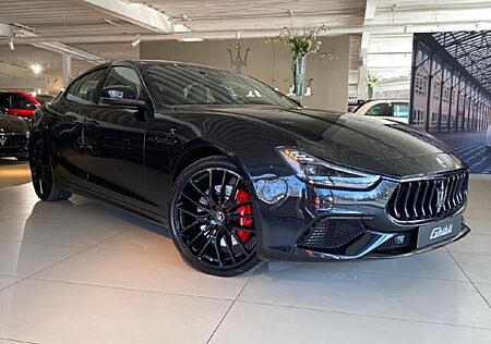 Maserati Ghibli Modena S Q4