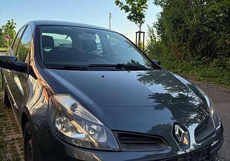 Renault Clio 1.2 Edition Dynamique/KLIMAAUT/TÜV01-27