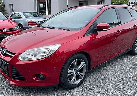 Ford Focus Turnier Sync Edition 2.0 TDCi Klima Navi LMF AHK