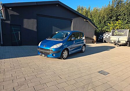 Peugeot 1007 Filou ( TÜV Neu)