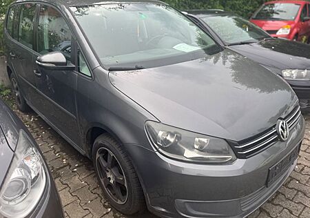 VW Touran Volkswagen Trendline