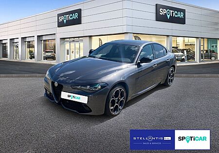 Alfa Romeo Giulia gebraucht kaufen Alfa Romeo Giulia 2.0 Turbo 16V Veloce Q4 LM19 Assistenz