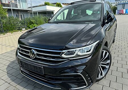 VW Tiguan Volkswagen 2.0 TDI DSG R-LINE 4M PANO*NAVI*LEDER*CAM