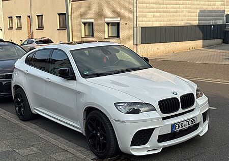 BMW X6 xDrive40d -