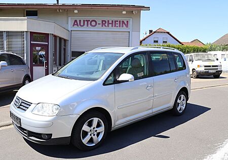 VW Touran Volkswagen Highline DSG 7Sitze AHK BiXen Navi TÜV26
