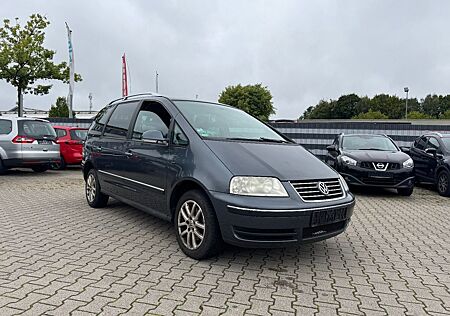 VW Sharan Volkswagen Trendline 1.9 TDI Automatik+Navi kein Tüv