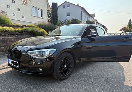BMW 116i - Coupe