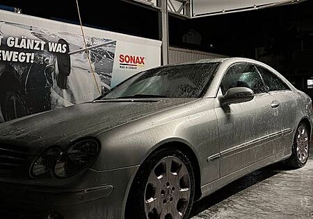 Mercedes-Benz CLK 200 CGI ELEGANCE (Mit Umbauten)