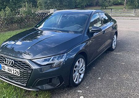 Audi A3 35 TFSI Limousine 2. Hand sehr gepflegt