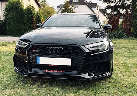Audi RS3 2.5 TFSI S Schwarz - MATRIX/AKRA/B&O/VC