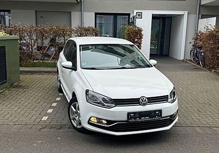 VW Polo Volkswagen 1.2 TSI 110 Ps * PDC NAVI *DSG