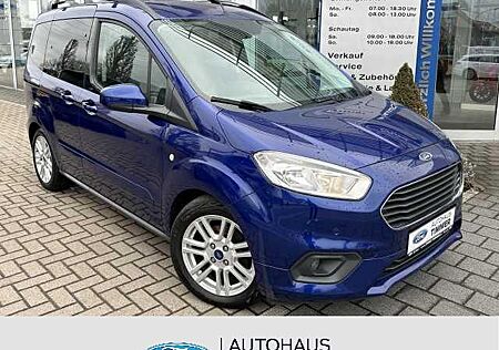 Ford Tourneo Courier 1.0 EcoBoost Titanium AHK