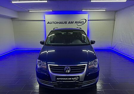 VW Touran Volkswagen Freestyle 7SITZ NAV STANDHZ SZH TEMPO PDC