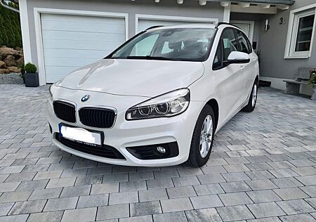 BMW 218i Active Tourer*Voll-LED*Navi*Sitzh*8-fach