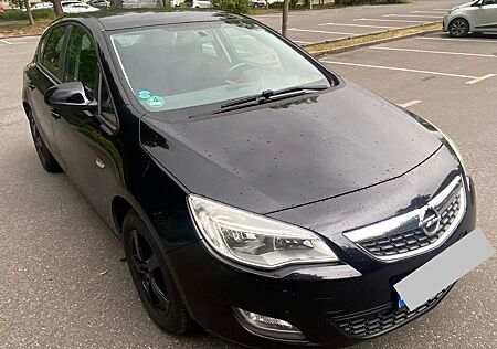 Opel Astra 1.4 *1.HAND*KLIMA*SHZ*PDC*EURO5