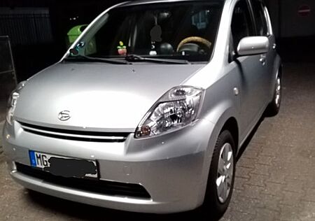 Daihatsu Sirion Sirion1.3*Wenig Km*Service-Neu*Alle 4 Reifen Neu