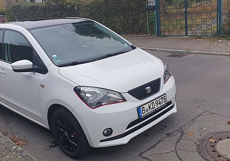 Seat Mii 1.0 55kW Style Schiebedach Sitzheizung