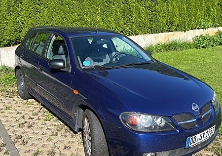 Nissan Almera 1.5