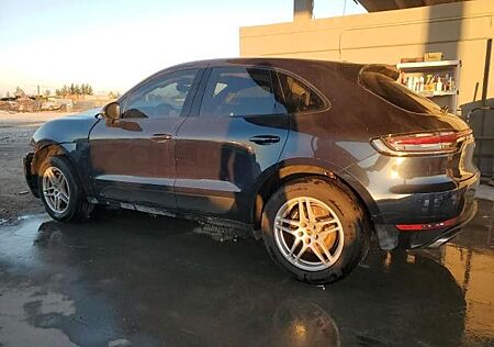 Porsche Macan 2.0 t. 4wd, R18