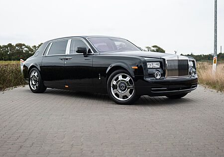 Rolls-Royce Phantom EWB Limo