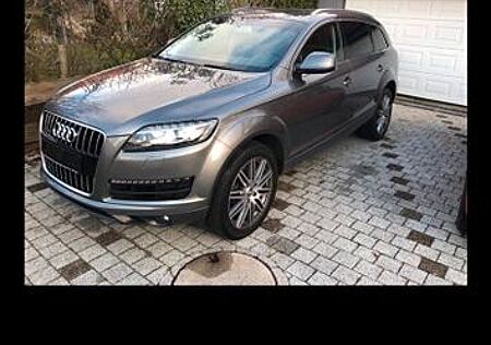 Audi Q7 3.0 TFSI quattro tiptronic -