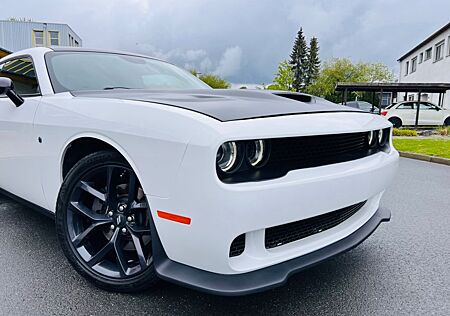 Dodge Challenger *5,7 V8 HEMI RT*