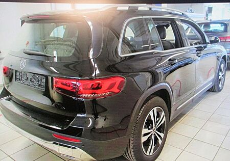 Mercedes-Benz GLB 200 d+Vollleder+Panorama-Schiebedach+LED