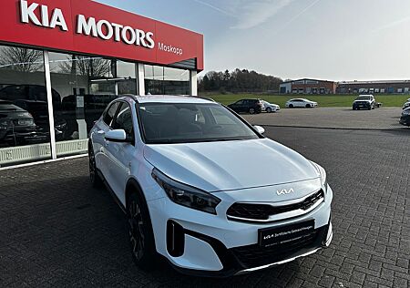 Kia XCeed 1,5T DCT Vision KomfortNavi Kamera LED