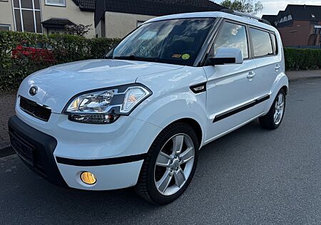 Kia Soul Spirit MFL Klima ALU SHZ PDC Schiebedach
