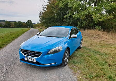 Volvo V40 D4 Summum Summum