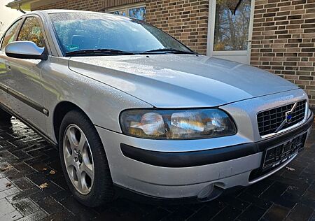 Volvo S60 2.4 - TOP Zustand 5 Zylinder