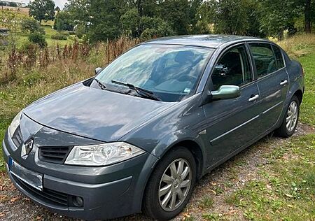 Renault Megane Dynamique 1.9 dCi FAP 96kW Dynamique