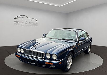 Jaguar XJ6 4.0 Sovereign BLAU/GRAU!