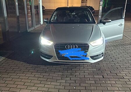 Audi A3 2.0 TDI S tronic Ambiente Sportback Ambiente